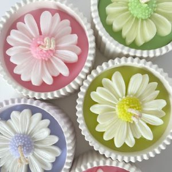 Embossed Cylindrical Rose Form