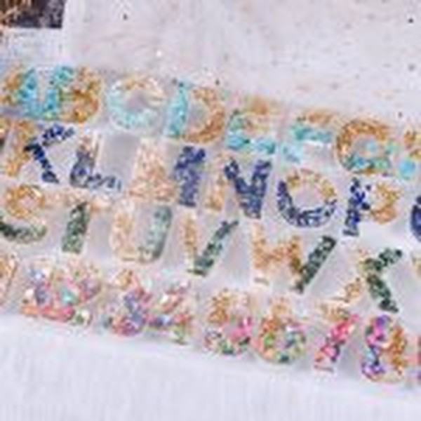 قالب سیلیکونی حروف پین دار