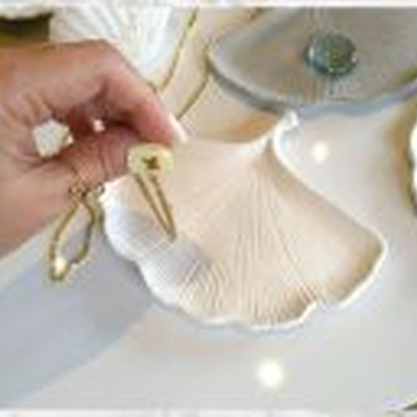 قالب سیلیکونی برگ جینگو