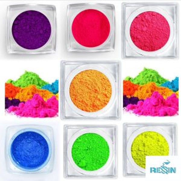 رنگ پودری شب تاب