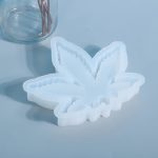 قالب لبهدار برگ افرا