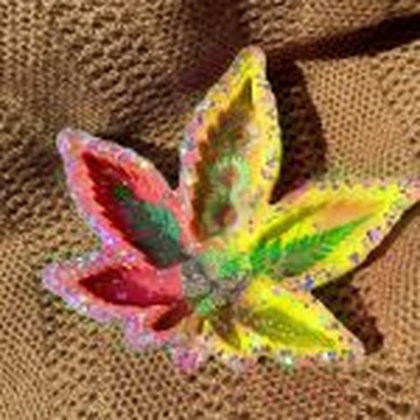 قالب لبهدار برگ افرا