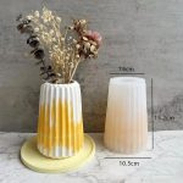 قالب گلدان ۱۵سانتی مدل شیاردار