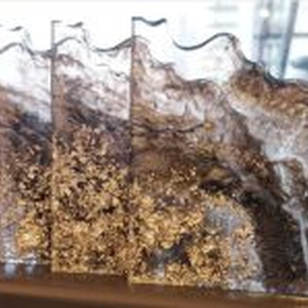 ورق طلا و نقره و مس