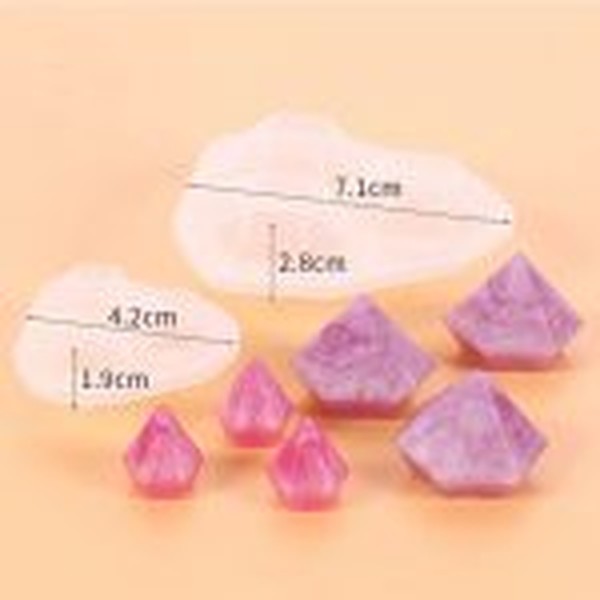 قالب سیلیکونی الماس