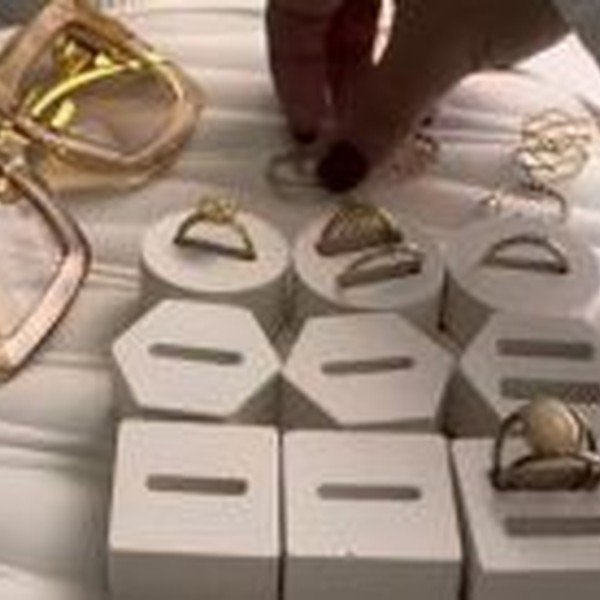 قالب استند انگشتر 8عددی