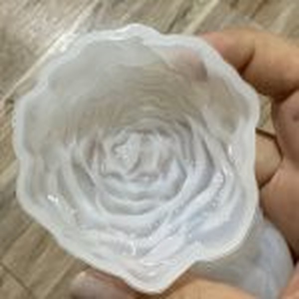 قالب گل آلاله