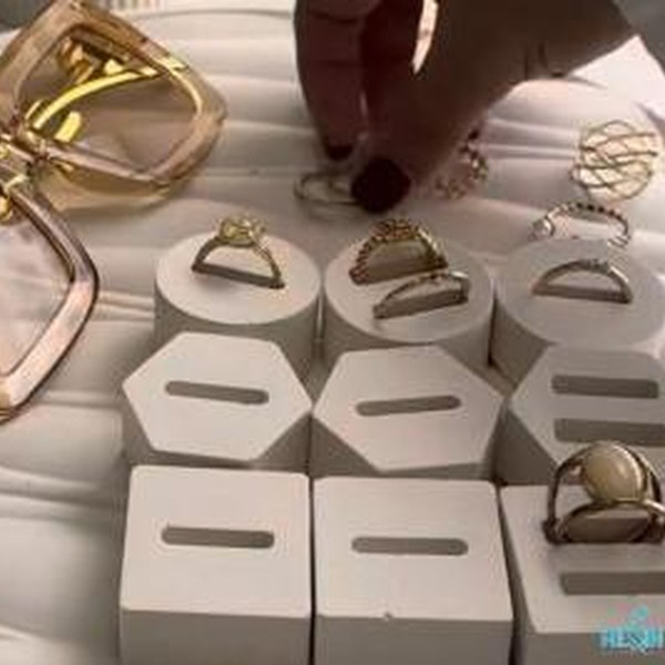 قالب استند انگشتر 8عددی