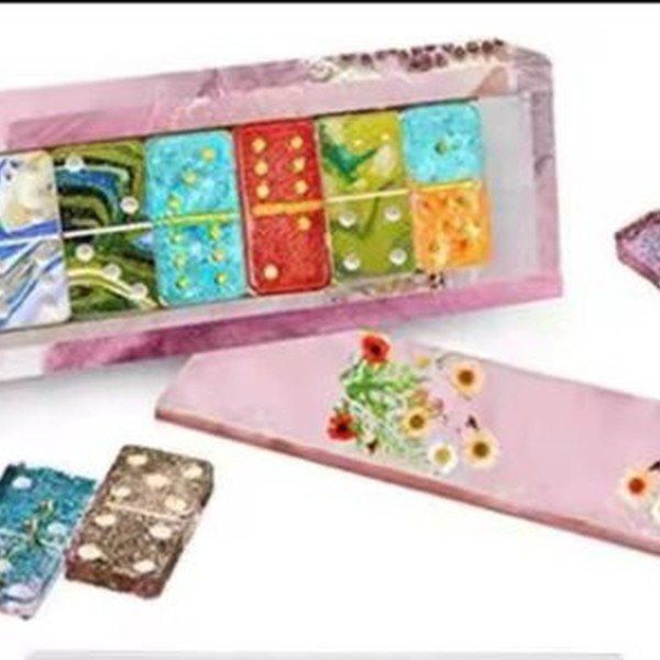 قالب دومینو